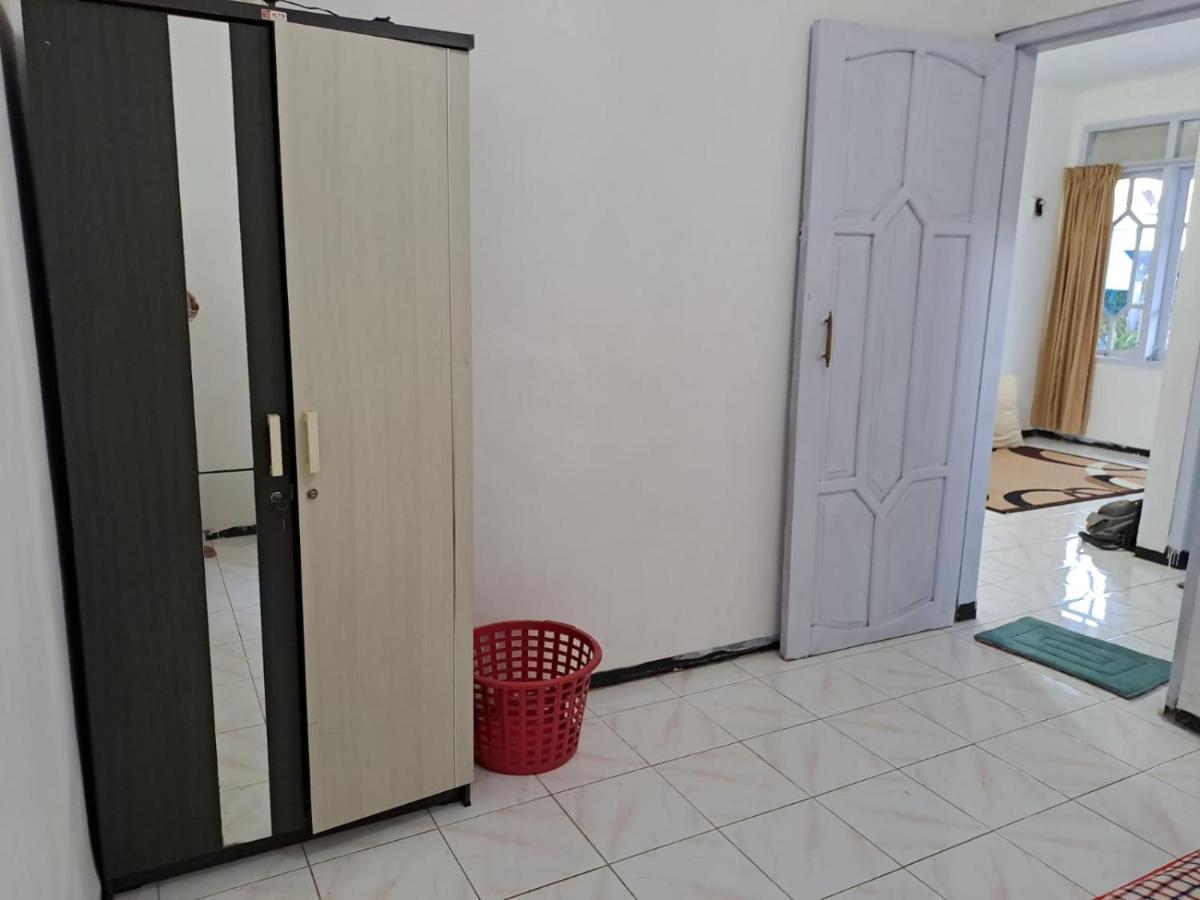 Indo Homestay Malang Zewnętrze zdjęcie